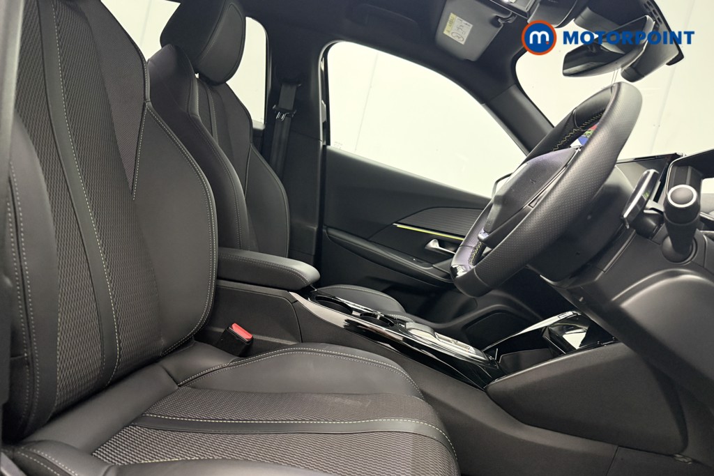 Used Peugeot 2008 2023 for sale - 76946181: Photo 16