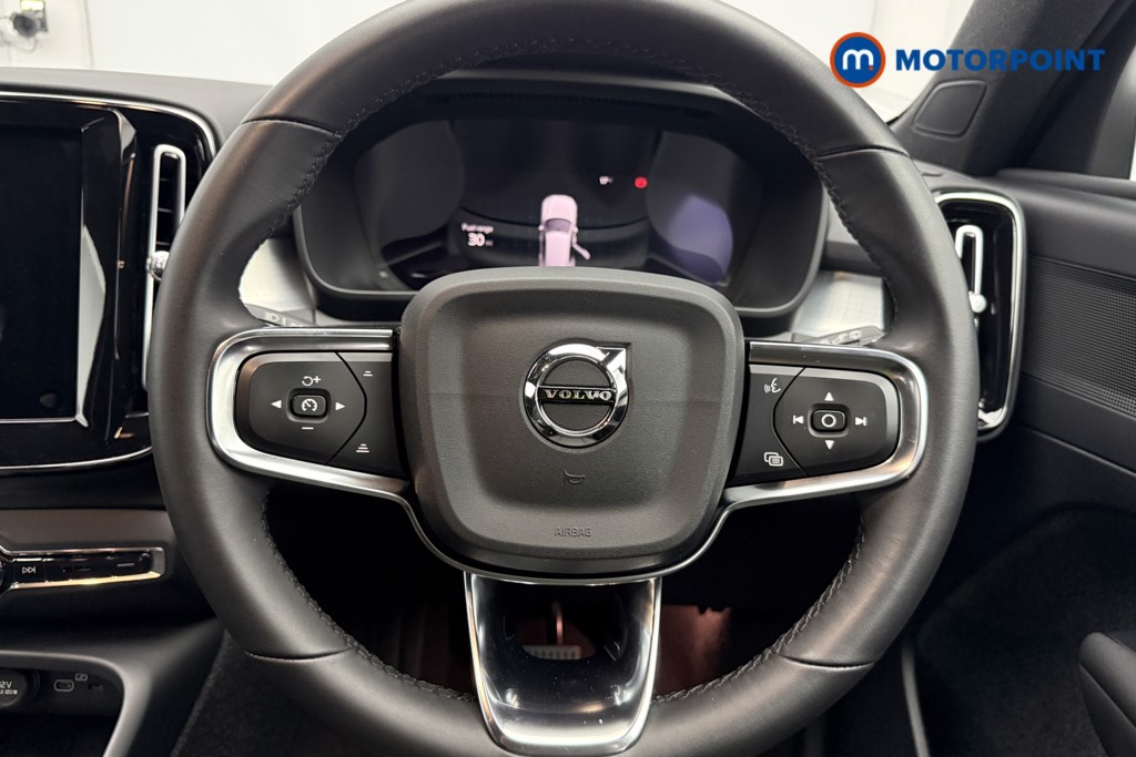 Used Volvo XC40 2022 for sale - 76222869: Photo 11