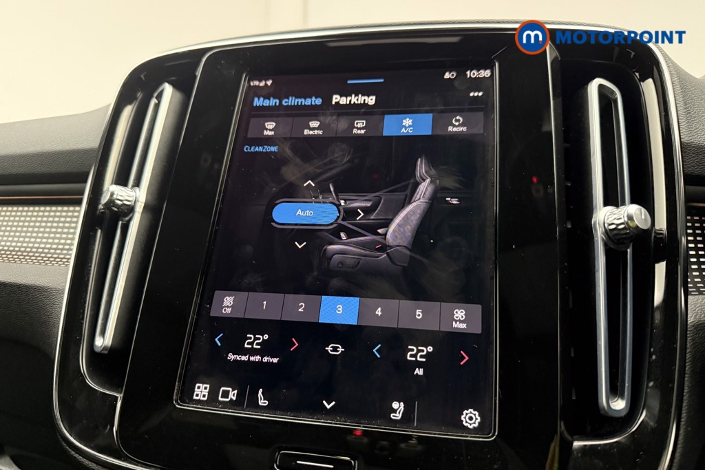 Used Volvo XC40 2023 for sale - 76650715: Photo 24