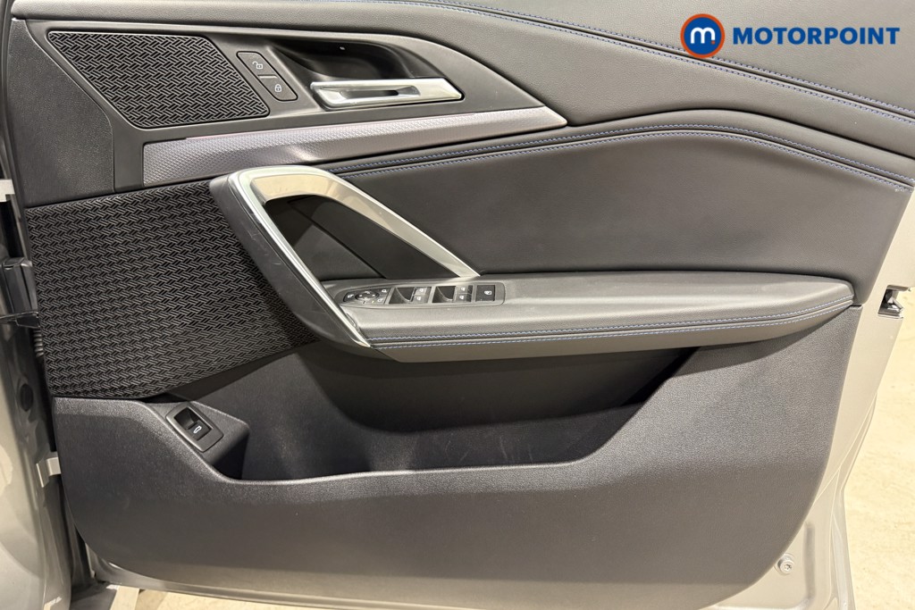 Used BMW iX1 2023 for sale - 76862618: Photo 32