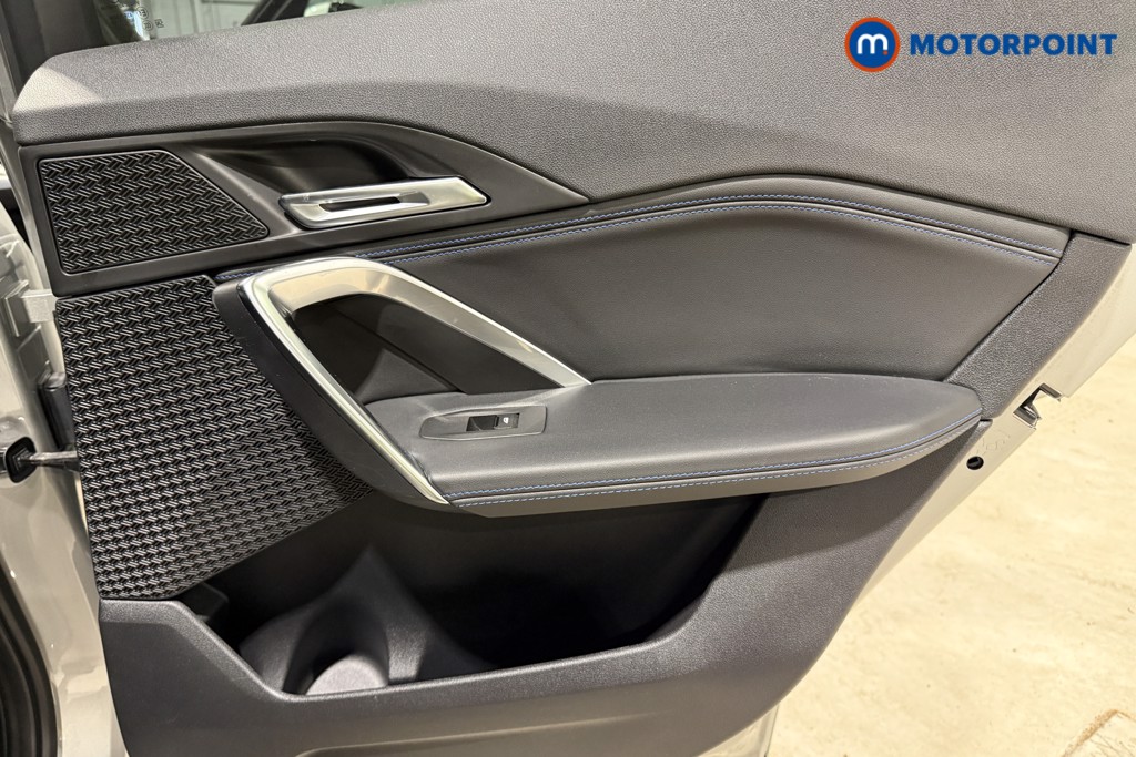 Used BMW iX1 2023 for sale - 76862618: Photo 40