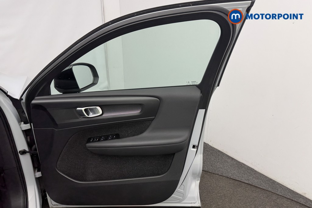 Used Volvo XC40 2021 for sale - 76557637: Photo 18