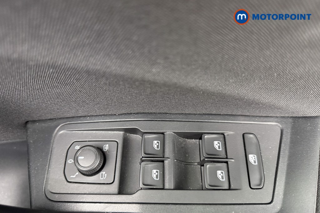 Used Volkswagen T-Roc 2022 for sale - 76612084: Photo 18