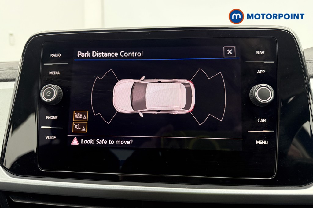 Used Volkswagen T-Roc 2022 for sale - 76612084: Photo 8