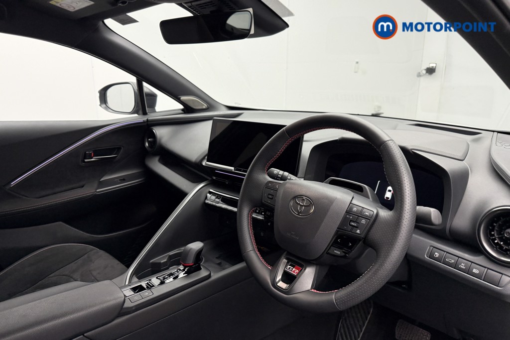 Used Toyota C-HR 2024 for sale - 76402779: Photo 22