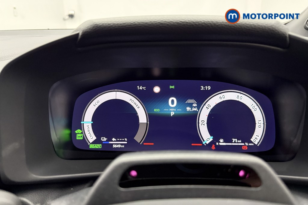 Used Toyota C-HR 2024 for sale - 76402779: Photo 25