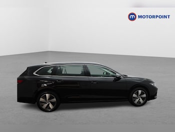 Used Volkswagen Passat 2025 for sale - 78883127: Photo