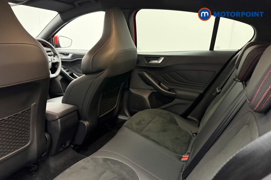Used Ford Focus 2023 for sale - 76344816: Photo 12
