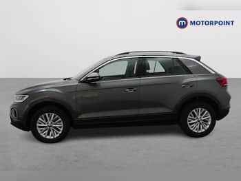 Used Volkswagen T-Roc 2023 for sale - 79665234: Photo