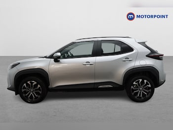 Used Toyota Yaris Cross 2025 for sale - 79042818: Photo