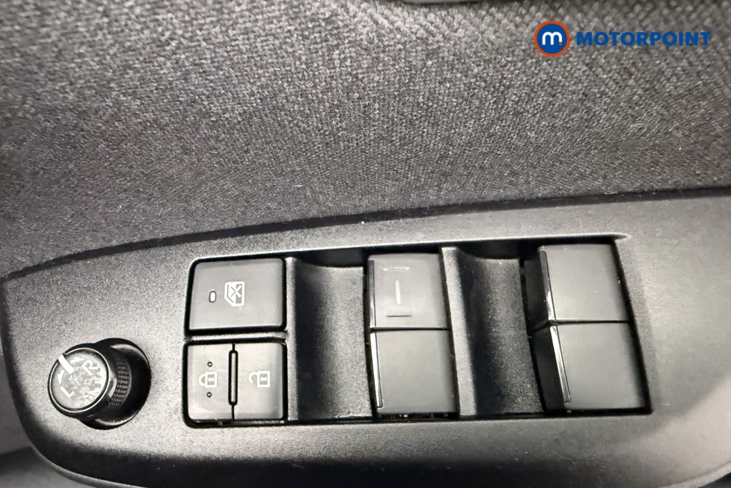 Used Toyota Yaris 2022 for sale - 77125450: Photo 25