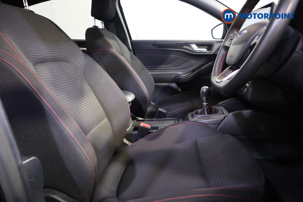 Used Ford Focus 2023 for sale - 76344947: Photo 19
