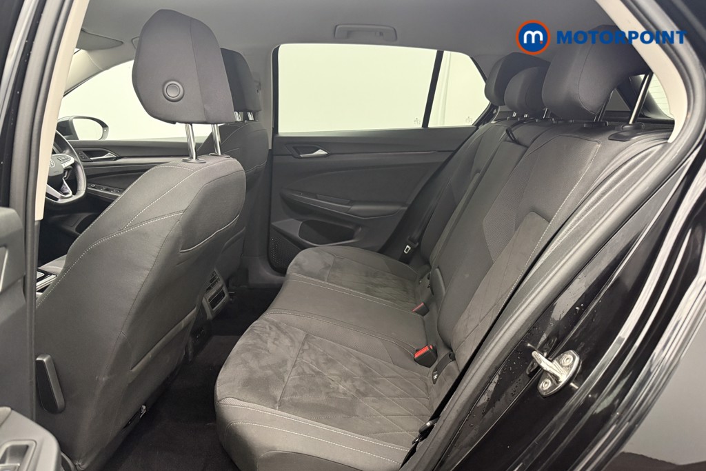 Used Volkswagen Golf 2023 for sale - 77138631: Photo 17