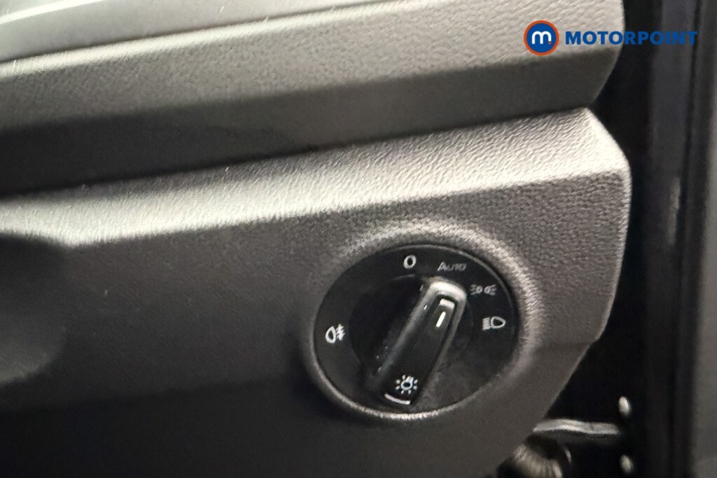 Used Volkswagen T-Roc 2023 for sale - 76146989: Photo 26