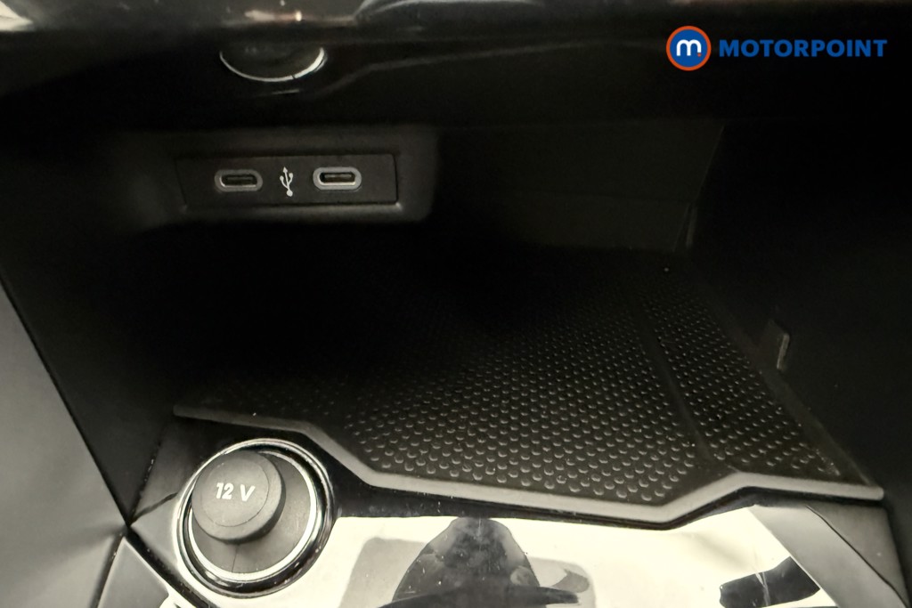 Used Volkswagen T-Roc 2023 for sale - 76146989: Photo 29