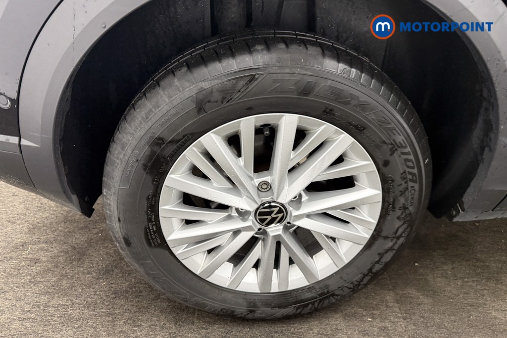 Used Volkswagen T-Roc 2023 for sale - 76146989: Photo 41