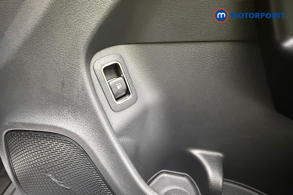Used Mercedes-Benz CLA 2021 for sale - 76373437: Photo 30