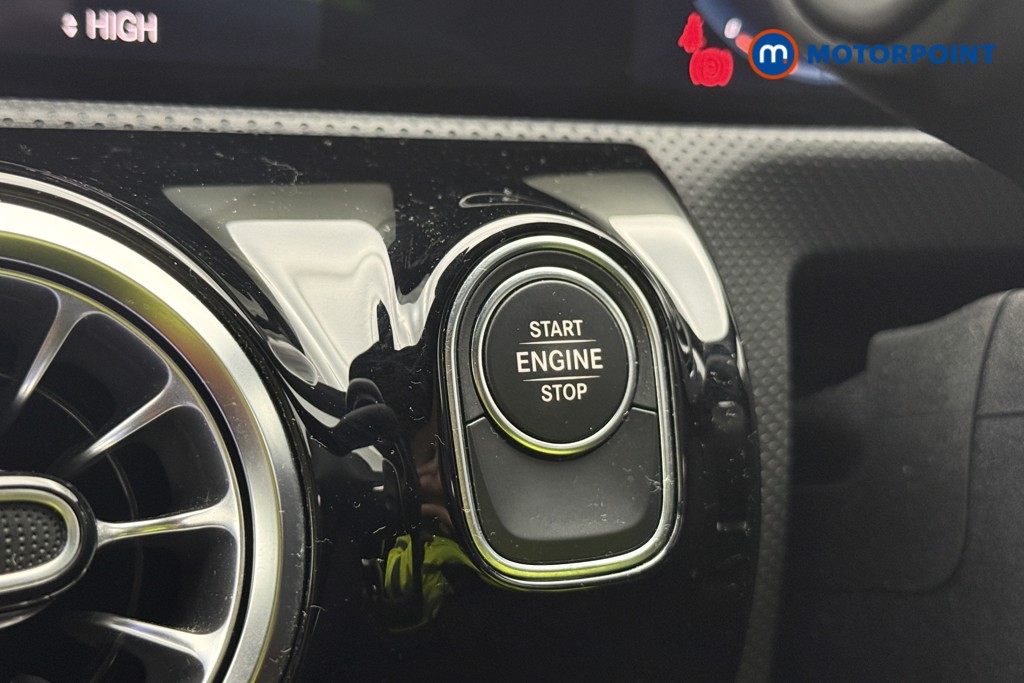 Used Mercedes-Benz CLA 2021 for sale - 76373437: Photo 42