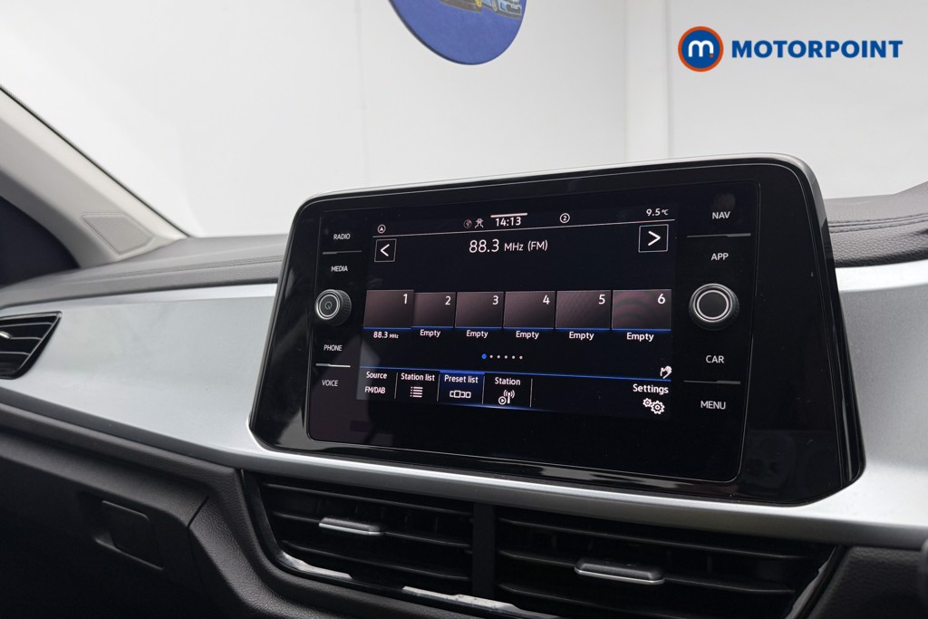 Used Volkswagen T-Roc 2023 for sale - 76831120: Photo 18