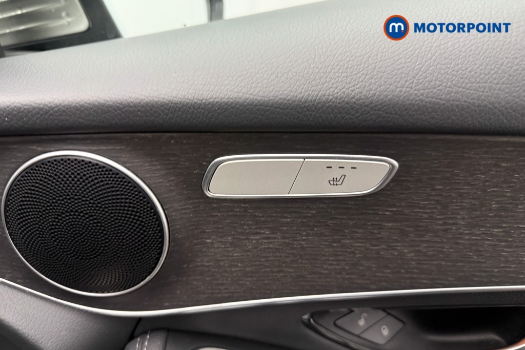 Used Mercedes-Benz GLC 2019 for sale - 76762749: Photo 29