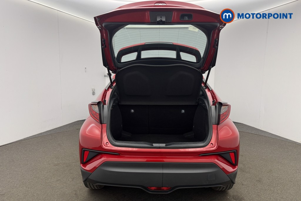 Used Toyota C-HR 2020 for sale - 76710370: Photo 18