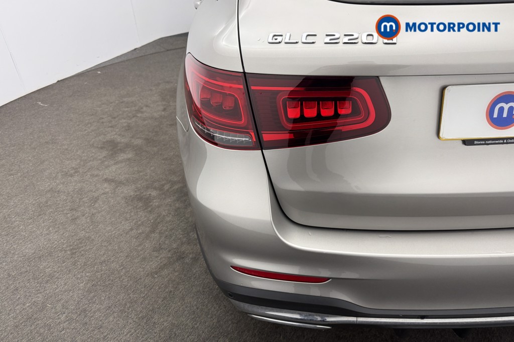 Used Mercedes-Benz GLC 2019 for sale - 76599633: Photo 16