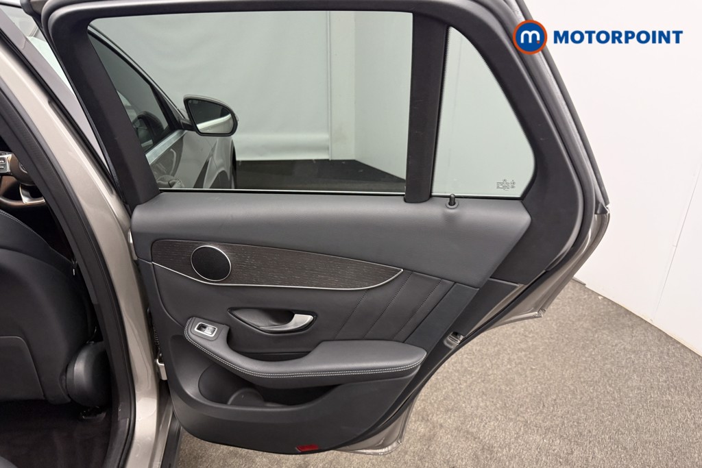 Used Mercedes-Benz GLC 2019 for sale - 76599633: Photo 22