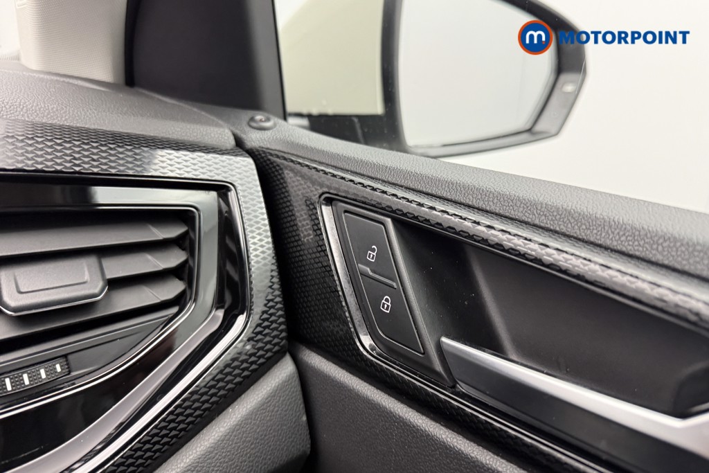 Used Volkswagen Polo 2023 for sale - 76364196: Photo 24