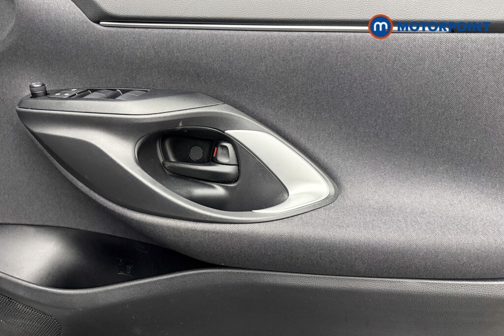 Used Toyota Yaris Cross for sale - 78091528: Photo 25