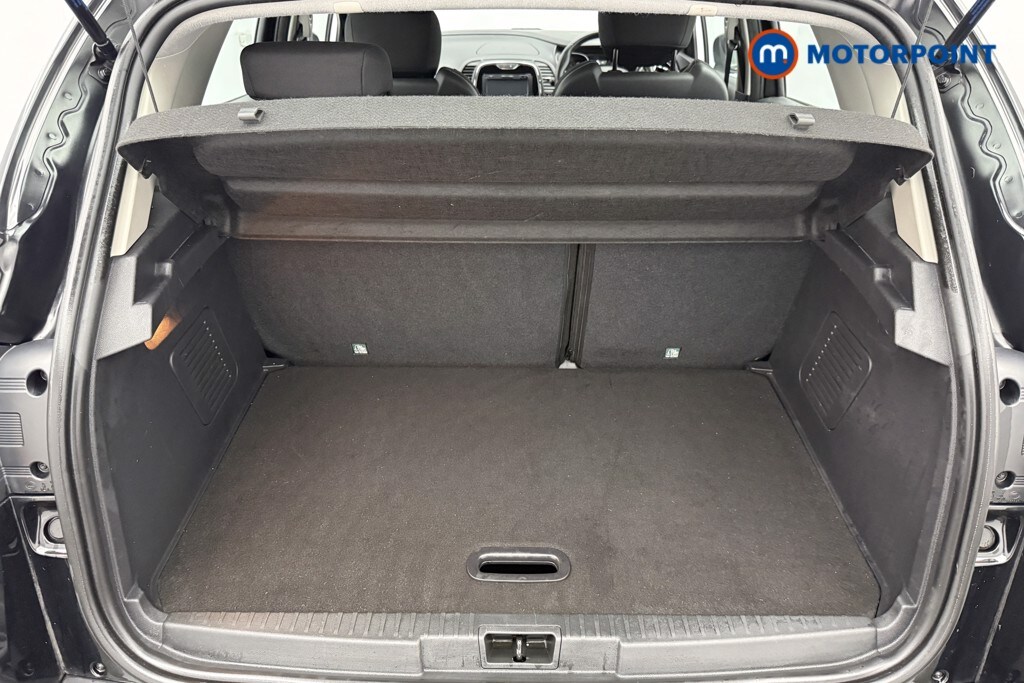 Used Renault Captur for sale - 77946595: Photo 28