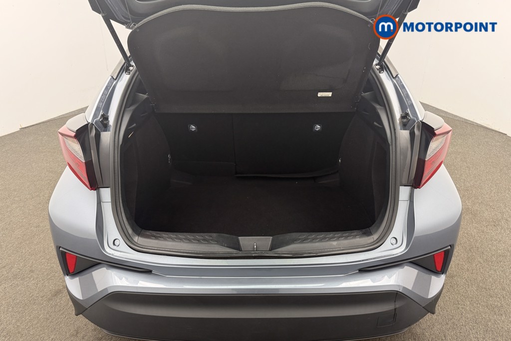 Used Toyota C-HR 2021 for sale - 76364201: Photo 25