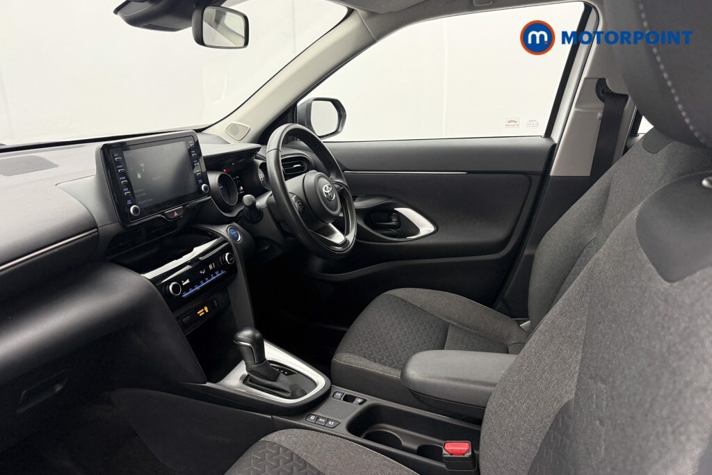 Used Toyota Yaris Cross 2023 for sale - 77158677: Photo 13