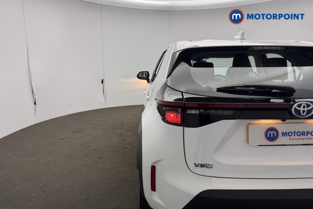 Used Toyota Yaris Cross 2023 for sale - 77158677: Photo 16