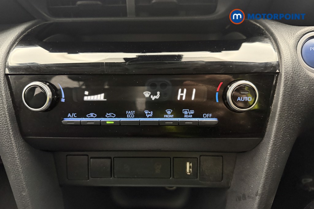 Used Toyota Yaris Cross 2023 for sale - 77158677: Photo 31