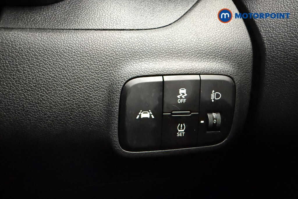 Used Hyundai i10 for sale - 77845773: Photo 24