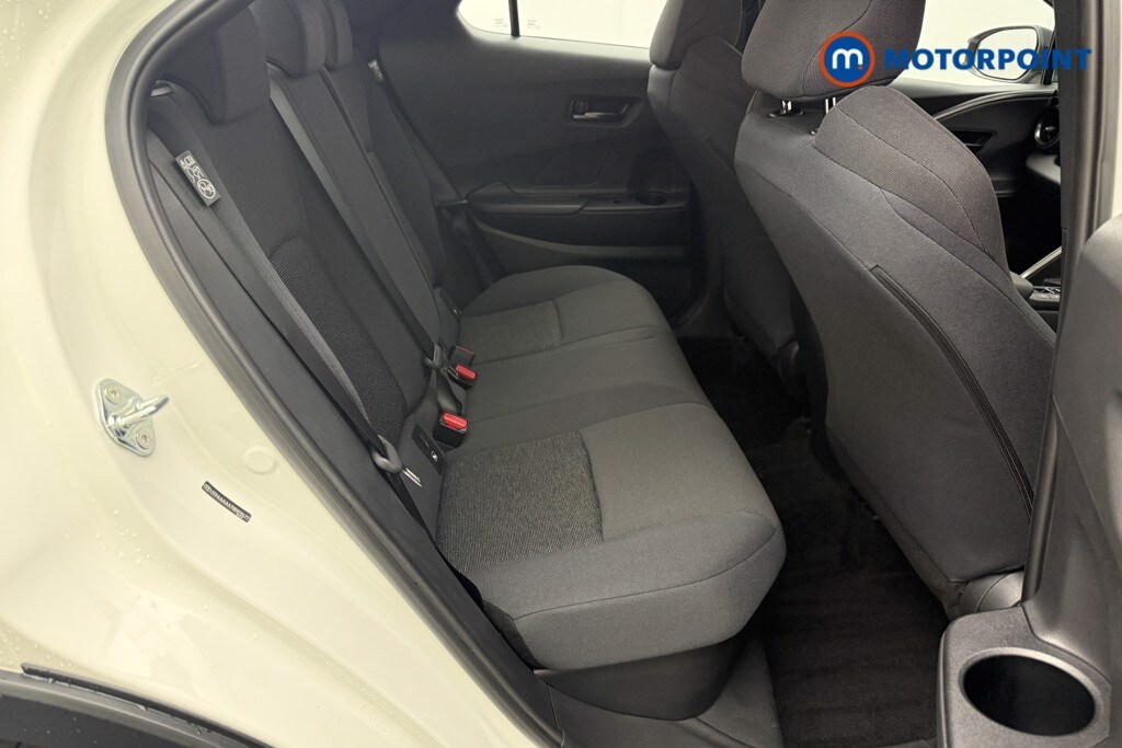 Used Toyota C-HR 2024 for sale - 76036380: Photo 17