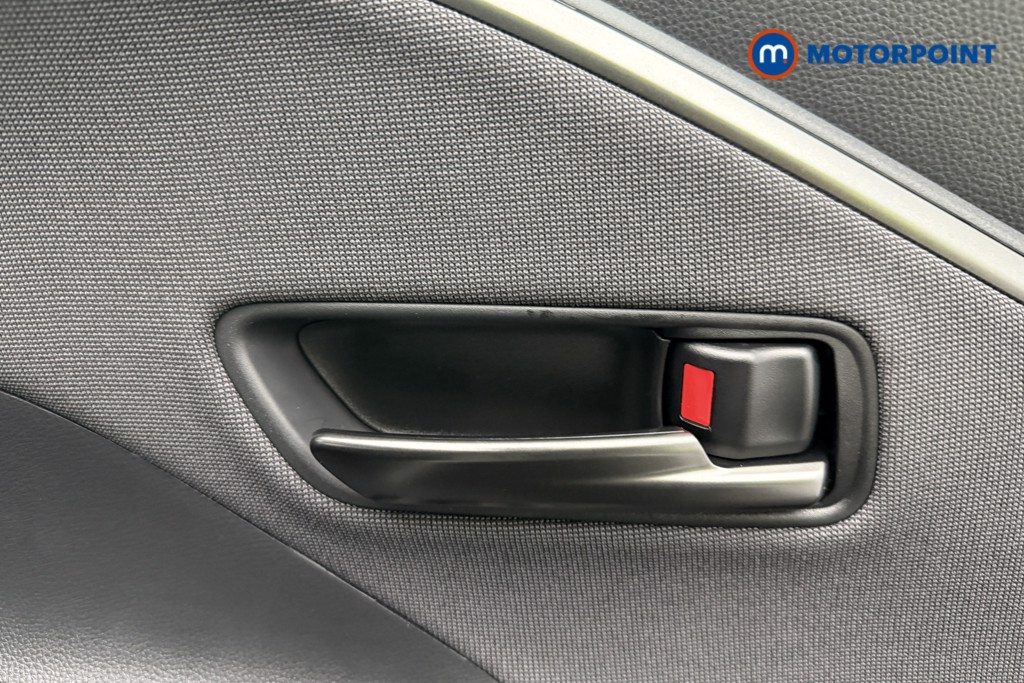 Used Toyota C-HR 2024 for sale - 76036380: Photo 22