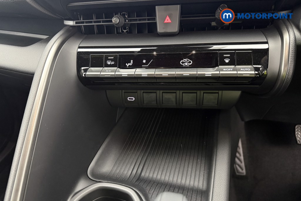 Used Toyota C-HR 2024 for sale - 76036380: Photo 26