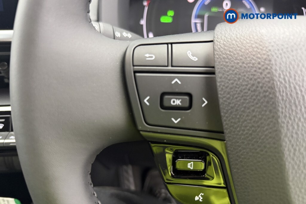 Used Toyota C-HR 2024 for sale - 76036380: Photo 31