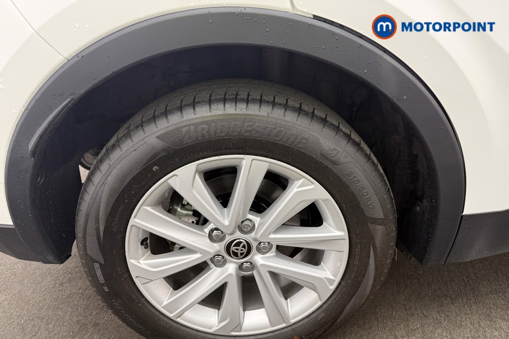 Used Toyota C-HR 2024 for sale - 76036380: Photo 40