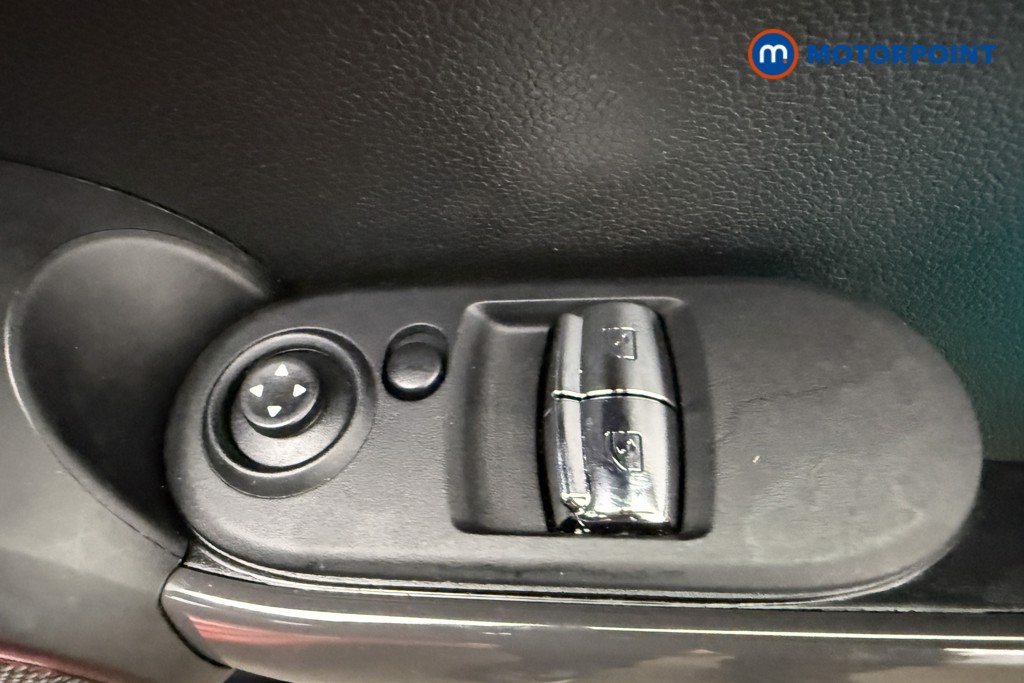Used MINI Hatch 2019 for sale - 77327142: Photo 26