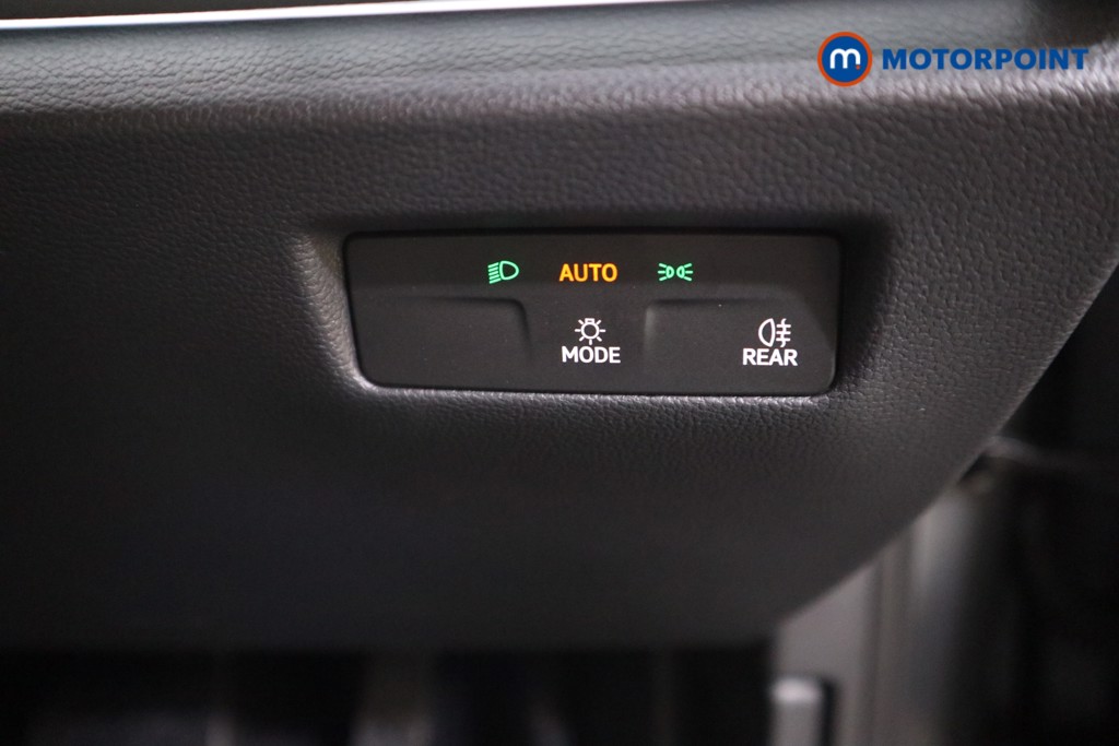 Used Volkswagen Passat 2025 for sale - 76394372: Photo 16