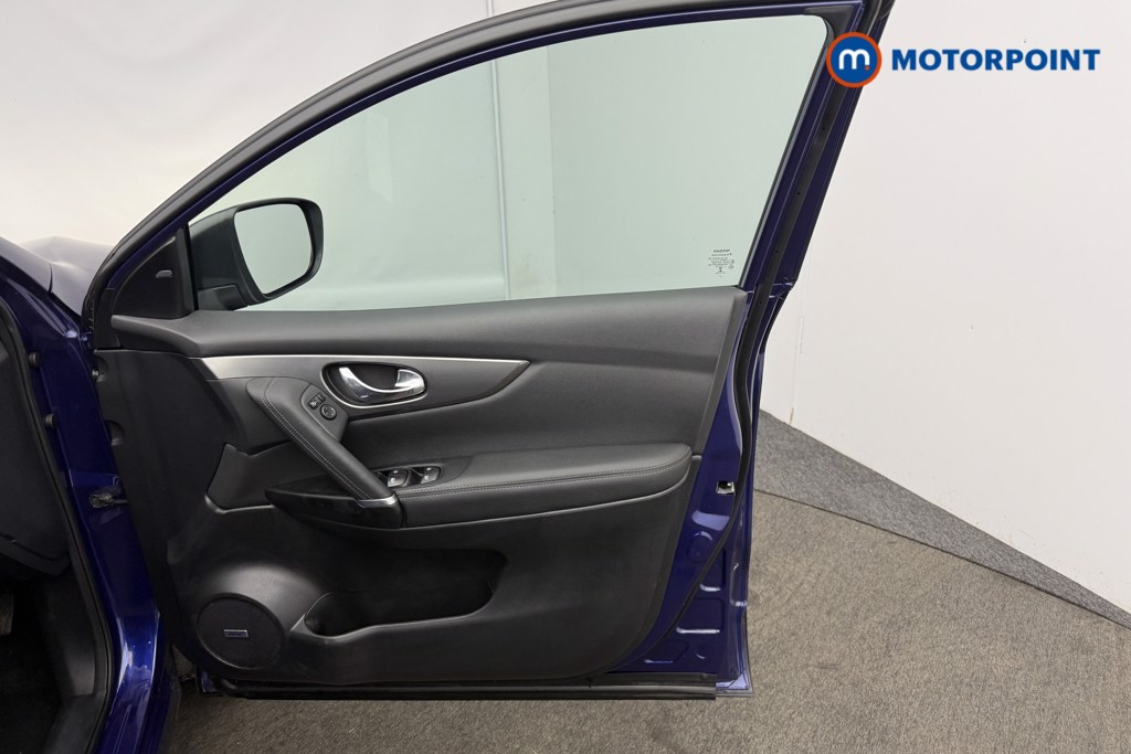 Used Nissan Qashqai 2018 for sale - 76819420: Photo 25