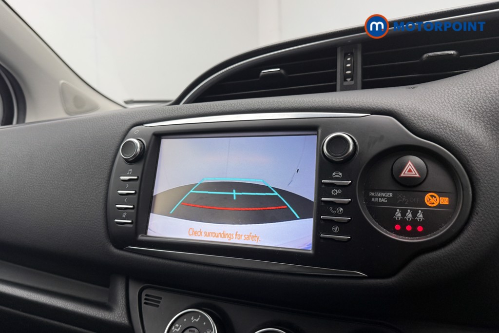 Used Toyota Yaris for sale - 77271825: Photo 19