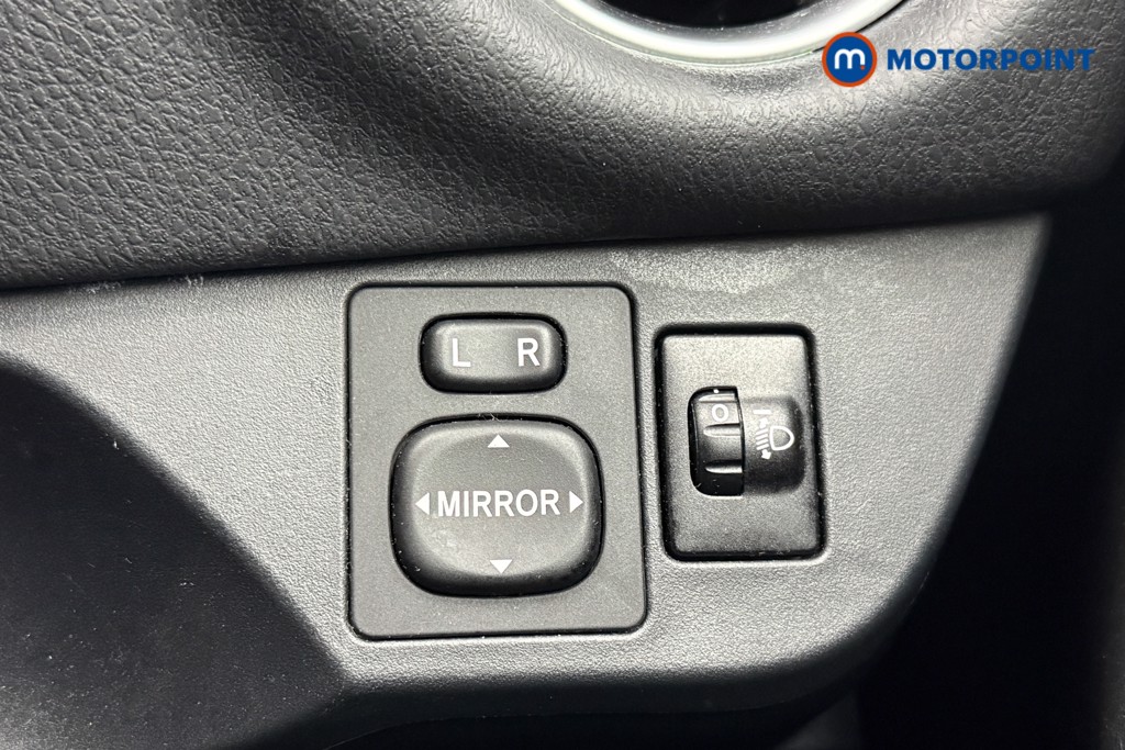 Used Toyota Yaris for sale - 77271825: Photo 23