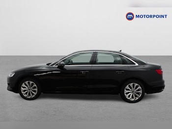 Used Audi A4 2022 for sale - 76685207: Photo