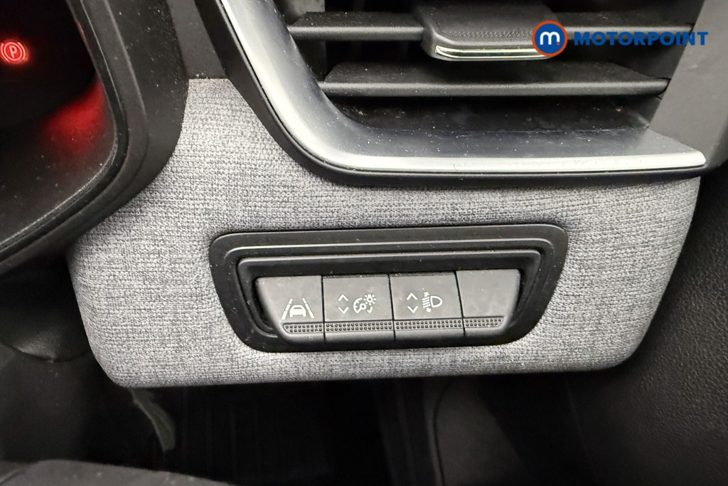 Used Renault Clio 2024 for sale - 76131649: Photo 22