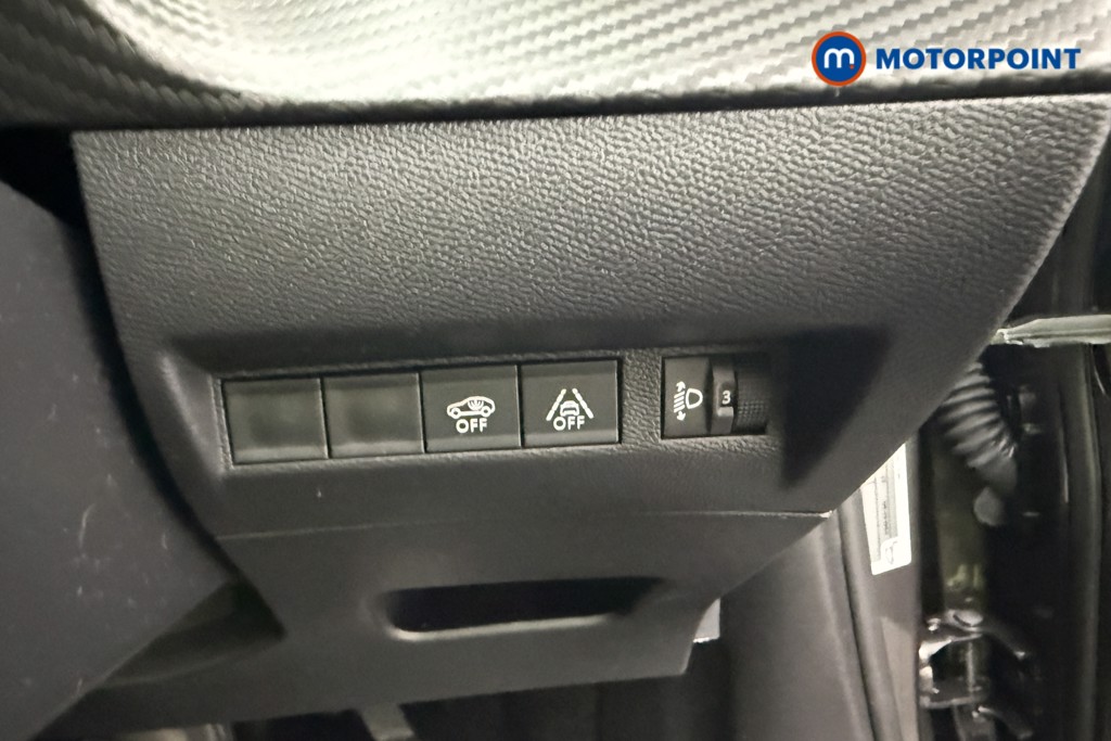 Used Peugeot 2008 2023 for sale - 76218055: Photo 28