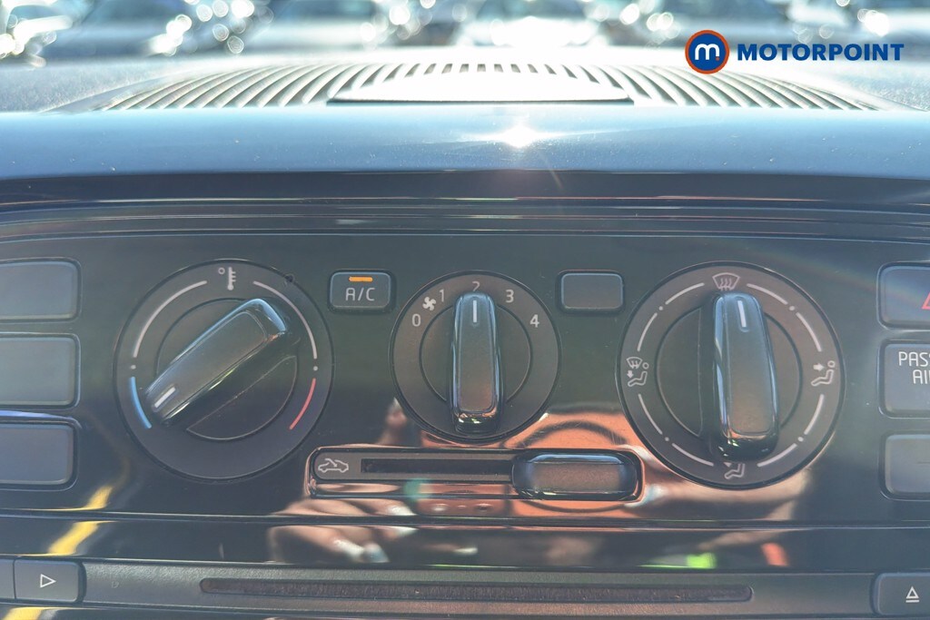 Used Volkswagen up! for sale - 77962559: Photo 18