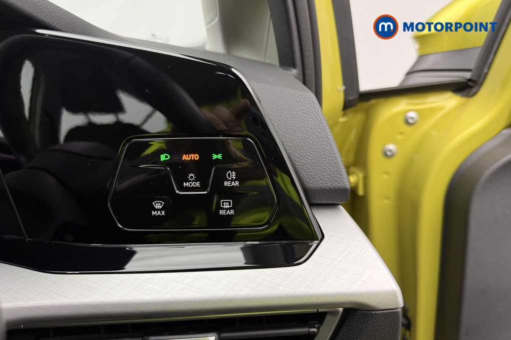 Used Volkswagen Golf 2022 for sale - 77013810: Photo 28